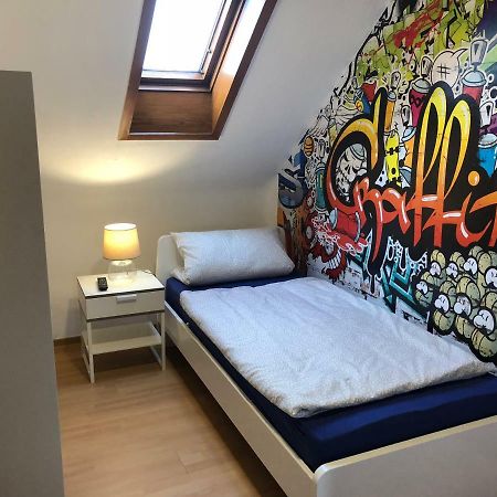 Appartement Wondervolles Zuhause Auf Zeit à Moers Extérieur photo